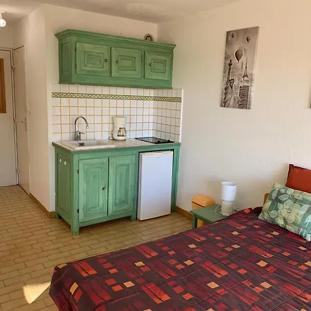 Naturiste Bird Port Soleil 442